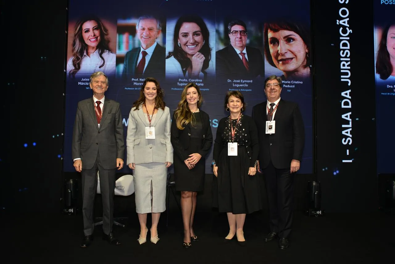 Avanço tecnológico impacta formas de trabalho e CLT precisa ser revista
